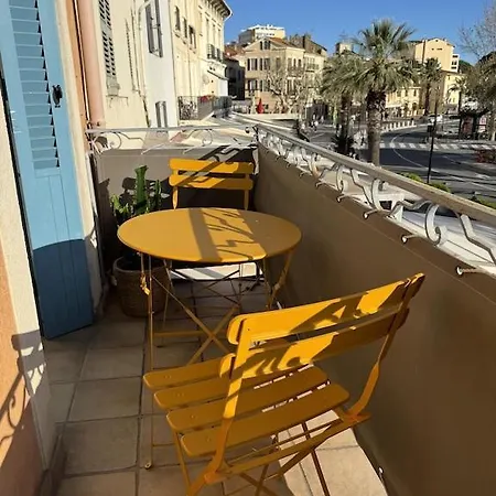Hébergement de vacances Maison De Village Renovee Avec Vue Exceptionnelle *
